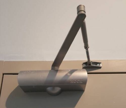 防火門閉門器圖片